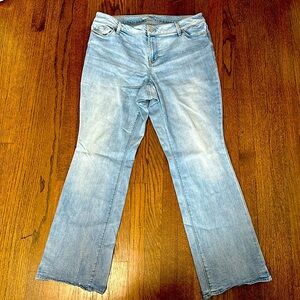 Old Navy Women's Light Blue Kicker Boot Cut Jeans 16 Plus Long